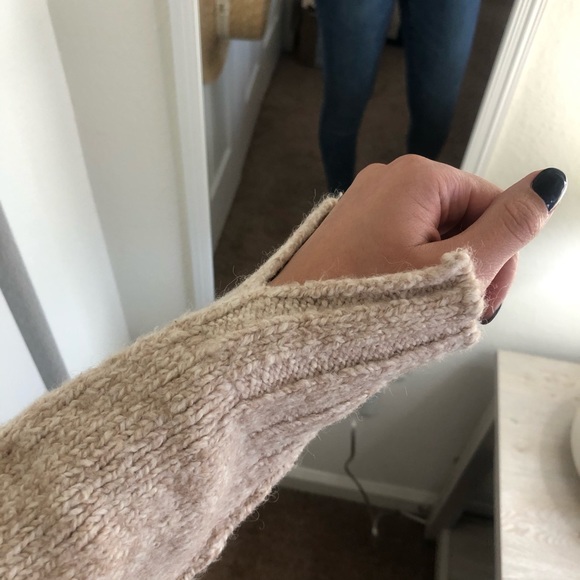 Michael Kors Sweater - Picture 2 of 5